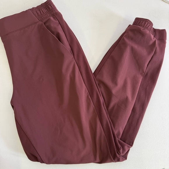 Athleta Brooklyn Lined Jogger Pants Burgundy Size 4 - Picture 4 of 8